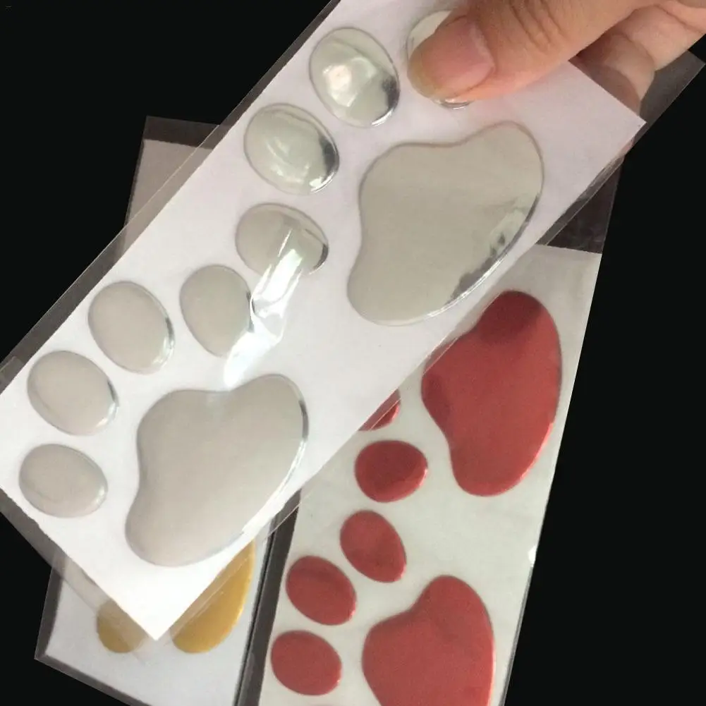 

1 пара наклеек на тему искусственных животных