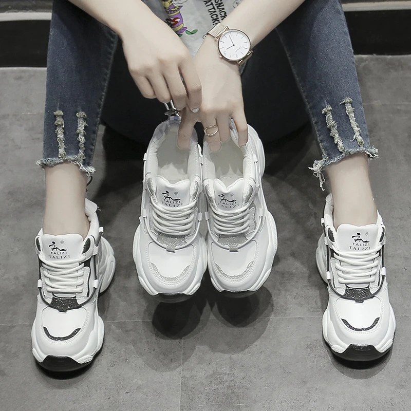 2020 модная женская обувь на платформе Дышащие осенние кроссовки Повседневная