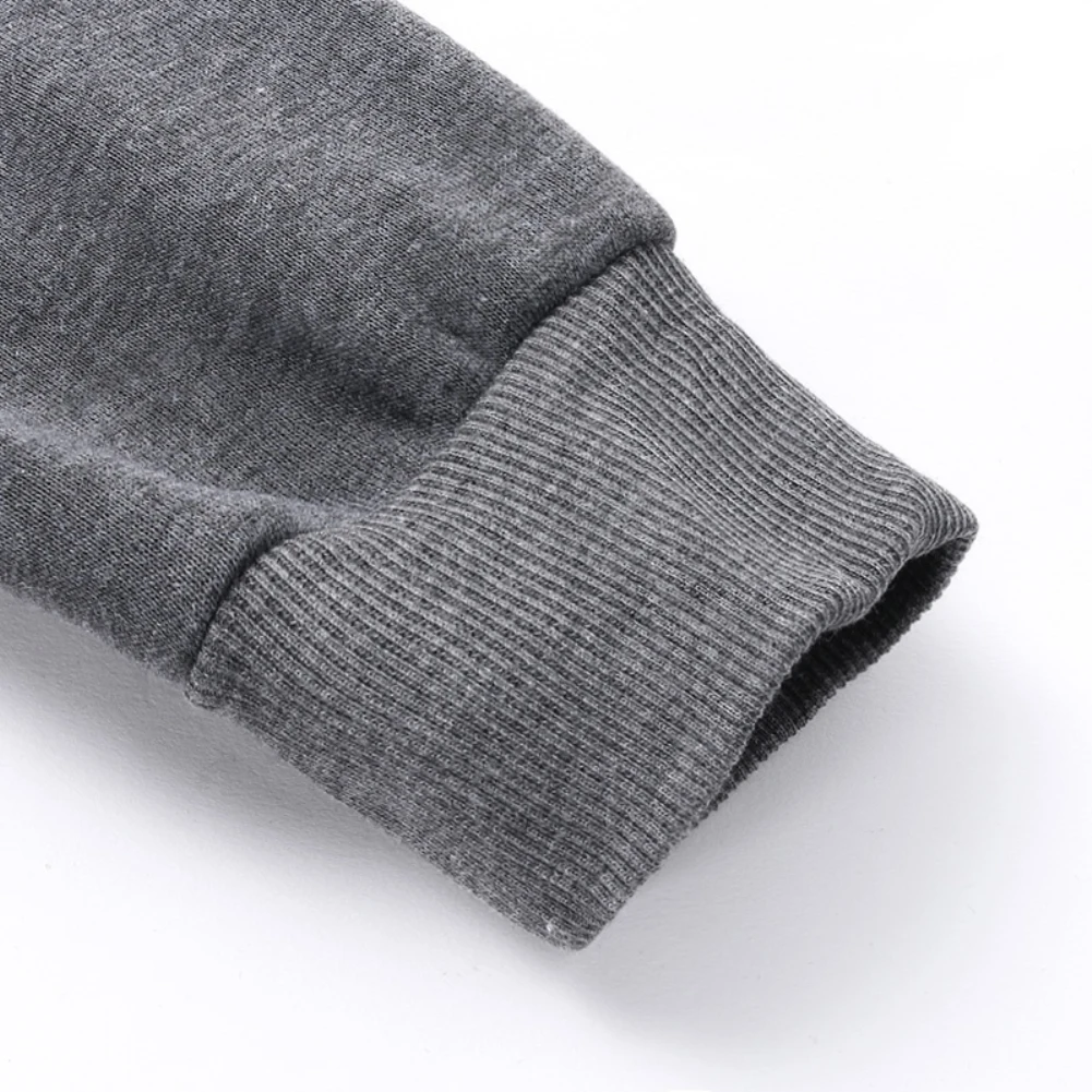 Женское вельветовое пальто длинное однотонное с капюшоном на молнии осень и зиму