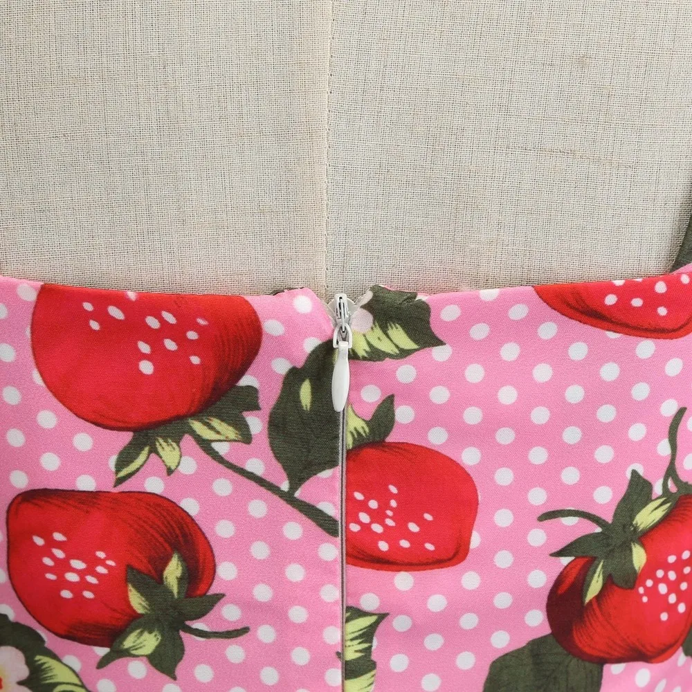 

Strawberry Dress Women Summer Spaghetti Strap Bow The Dresses New Bohemian Knee Length Female Robe Square Collar High Waist 2021