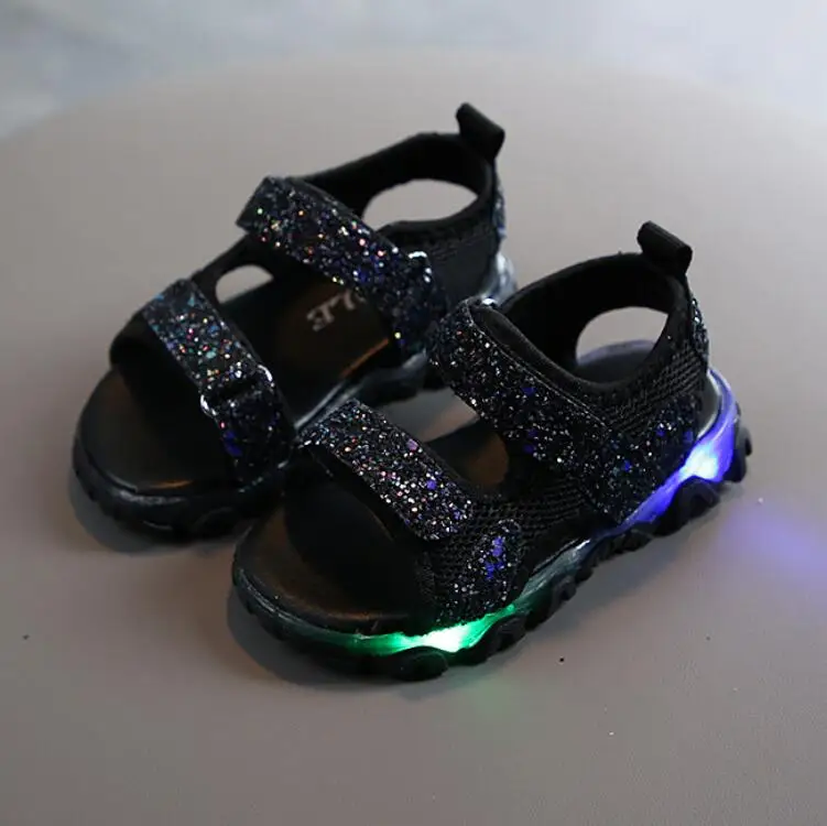 Новые детские сандалии с рисунком Летняя пляжная обувь для мальчиков и девочек