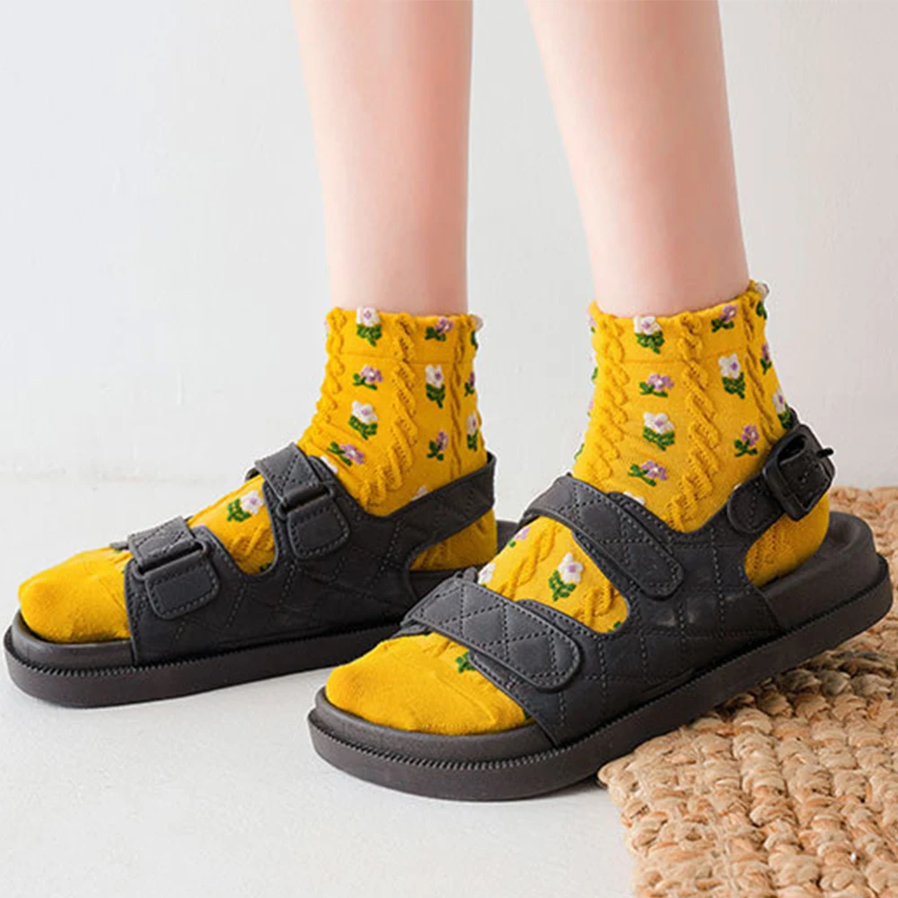 

2021 Fashion Floral Spring Summer Socks Cotton Short Breathable Suck Sweat Harajuku Streetwear Style Beautiful Boat Socks