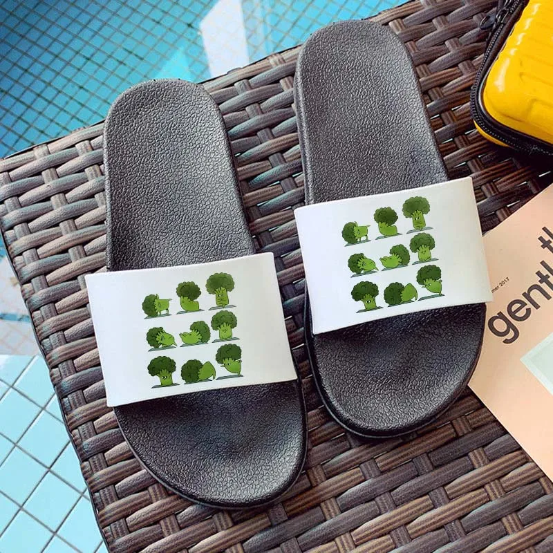 

2021 Women Shoes Flat Summer Beach Soft Sole Female Solid Home Indoor Sandals Breathable Flip Flops Kawaii Cartoon Pattern Slip