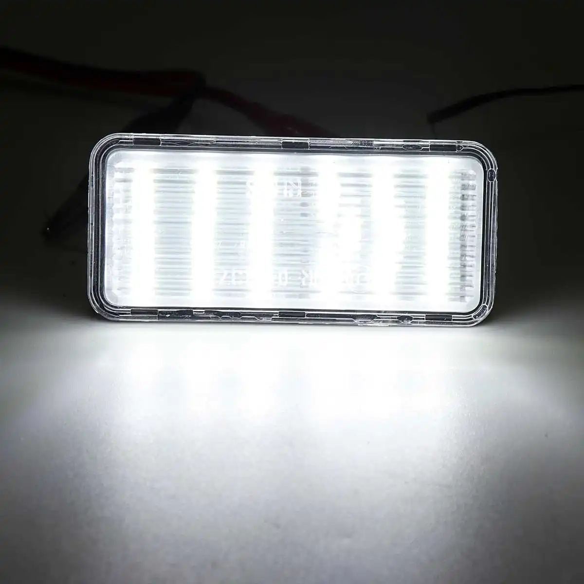 Светодиодсветильник ка номерного знака для Toyota Land Cruiser 100 200 Prado 120 Reiz 4D for Lexus LX470 GX470
