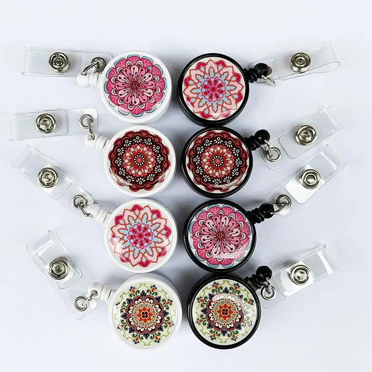 Бейдж выдвижной с цветочным рисунком для доктора медсестры держатель рабочего