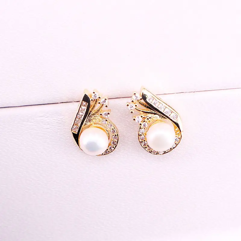 

6 Pars, New Fashion Pearl Jewelry Stud Earrings for Women Gold Color CZ Femme Christmas Gifts
