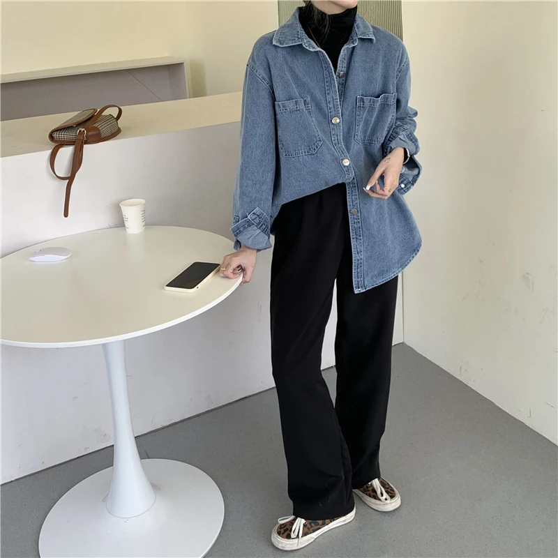 

Women's denim jacket Loose-fitting stylish washed coats New 2021 Winter Spring Women Denim Jacket Outerwear Korean Style