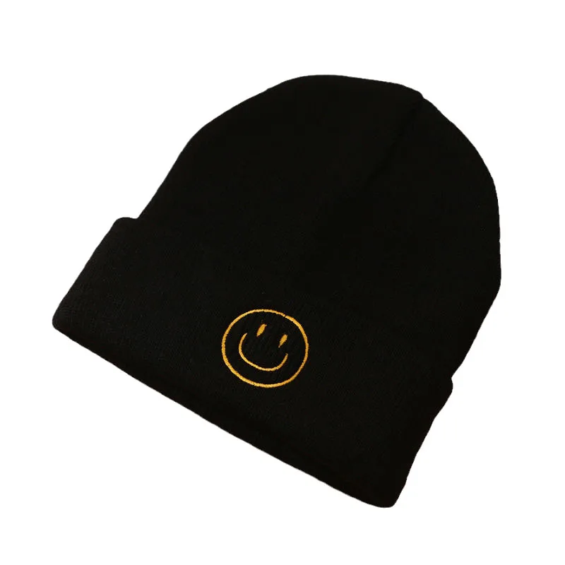 Шапка вязаная крючком осенняя теплая однотонная милая мультяшная улыбка |