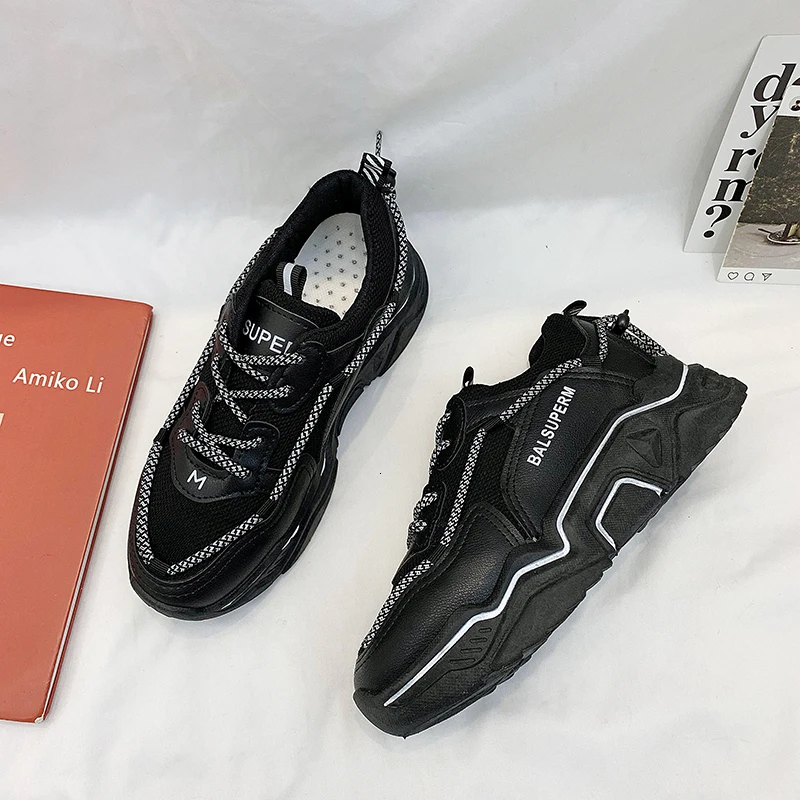 Женские кроссовки на массивной подошве Белые Повседневные сетчатые платформе