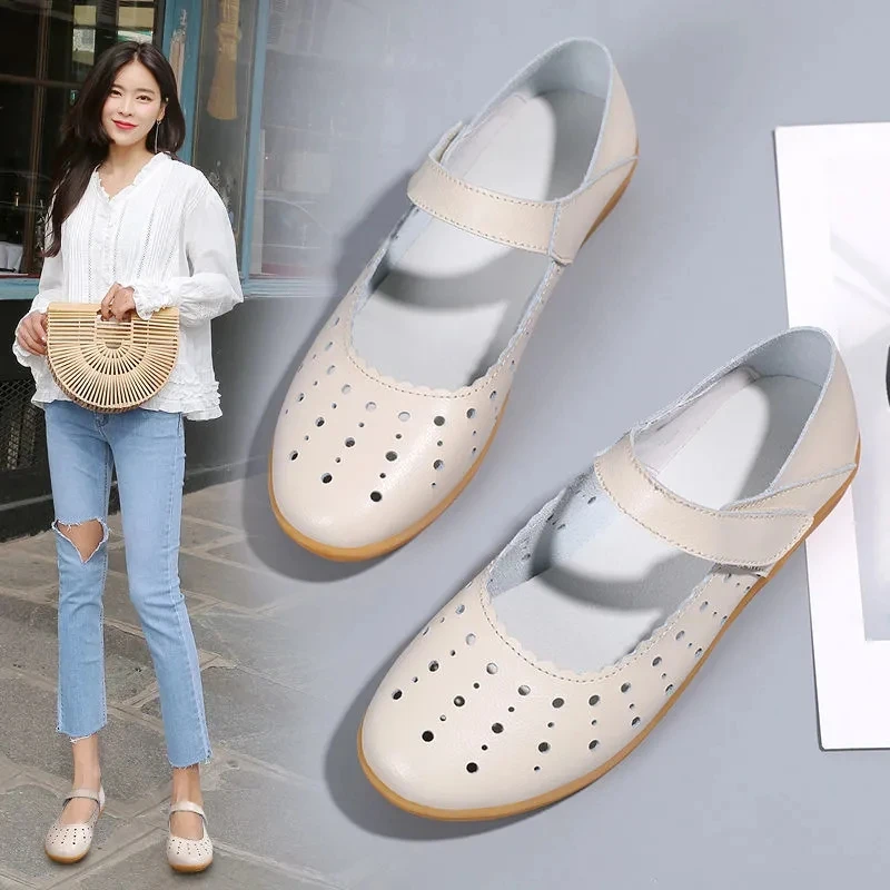 

female genuine leather Hollow out flats 2021 new comfortable ventilation soft sole Mom's shoes