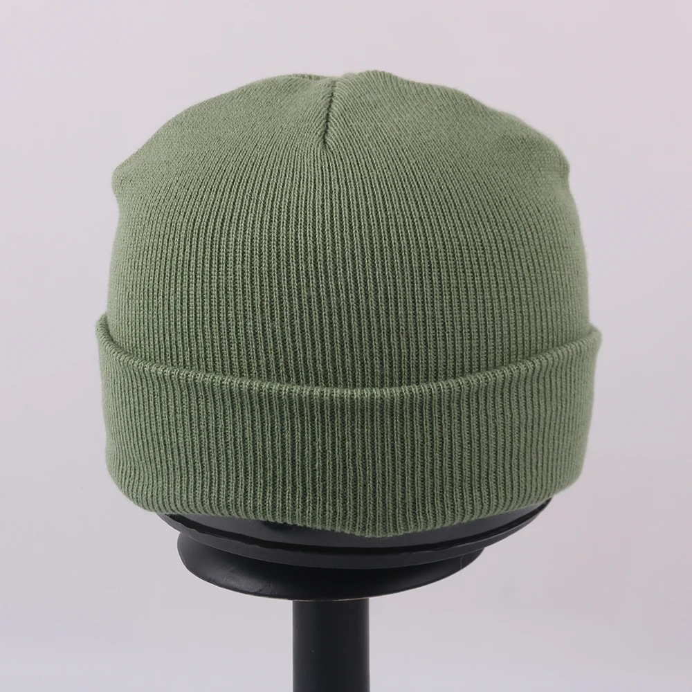 Новинка зеленая шапка унисекс сезон осень-зима мягкая теплая вязаная из смеси