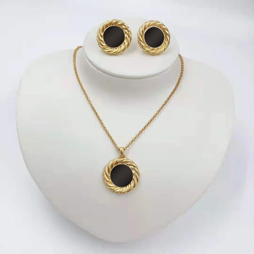 

Boutique Popular Jewelry Set Necklace Earrings Holiday Gift Girls Romance