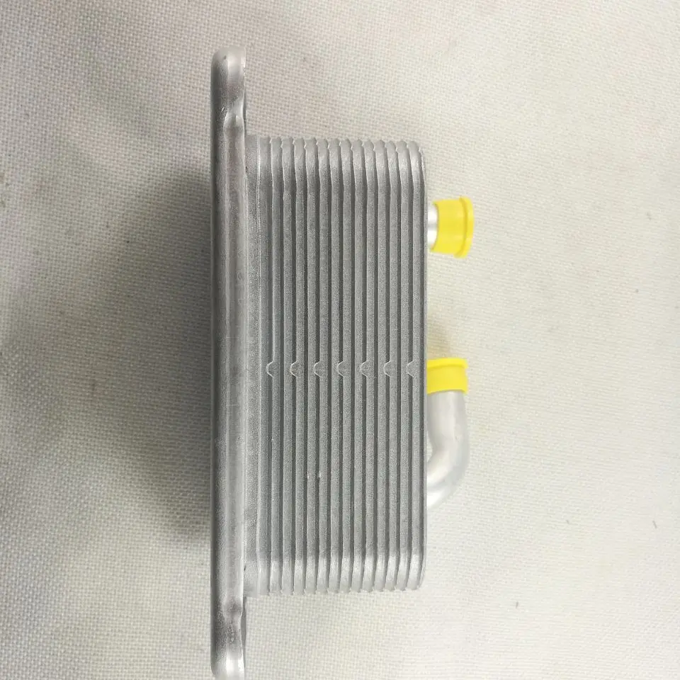 Масляный радиатор для Ford Focus RS C30 C70 S40 S80 V50 V70 XC60 XC70 30751937 31201911