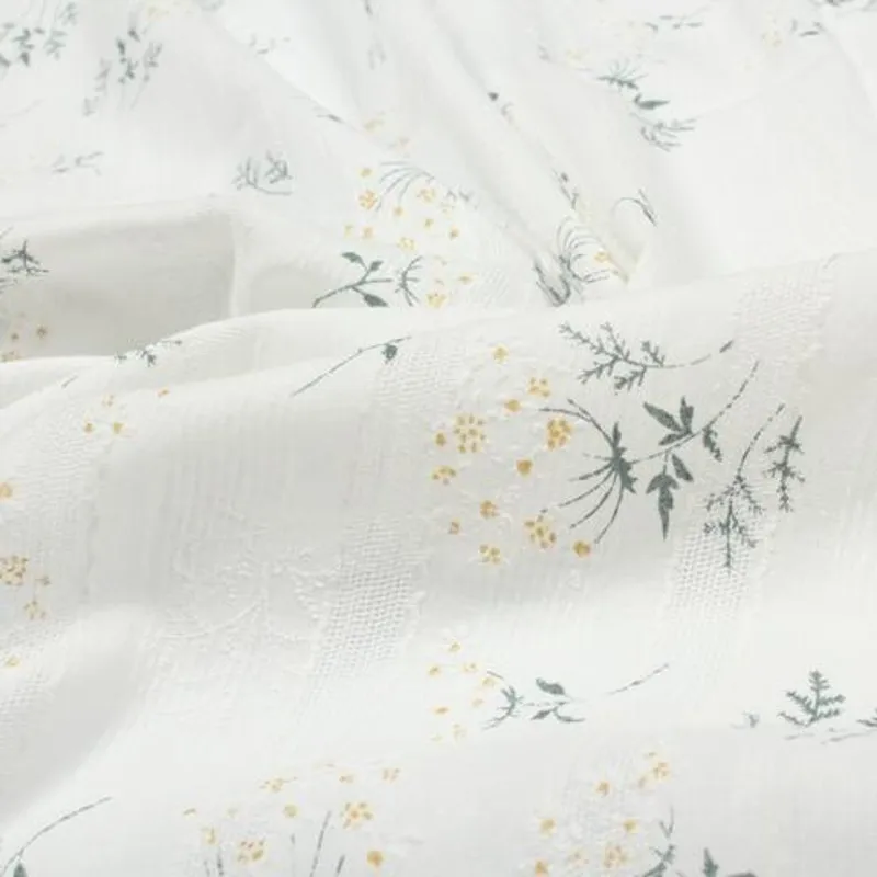 1 м жаккардовая хлопковая ткань мягкая с мелким цветочным принтом для одежды по