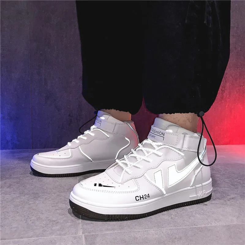 

2021 New Men's Sneakers PU Upper Reflective Sole Flat Shoes Fashion Casual Sneakers Men's Summer Shoes Men Vulcanized Sneakers