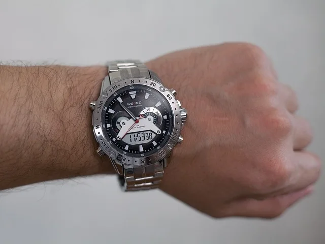 WEIDE мужские модели аналоговые цифровые часы с цифровым циферблатом кварцевые часы с металлическим ремешком наручные часы Мужские автоматические часы с датой