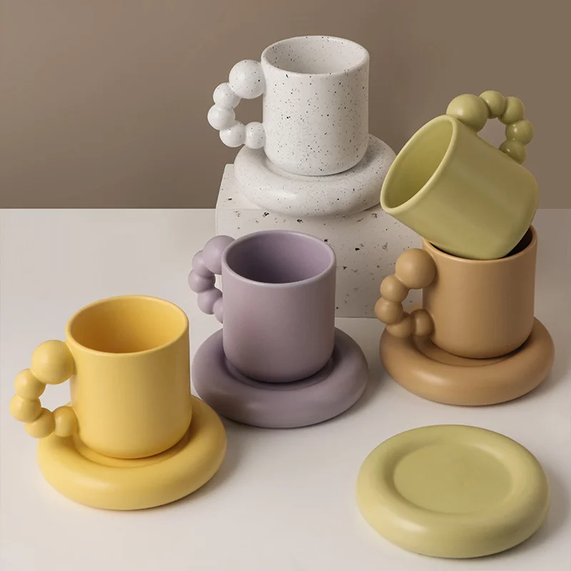 

Nordic Style Creative Water Cup Ceramic Mug Coffee Cups with Handrip Colored Ceramics Juice Mugs Macaron Color Cup Saucer Set