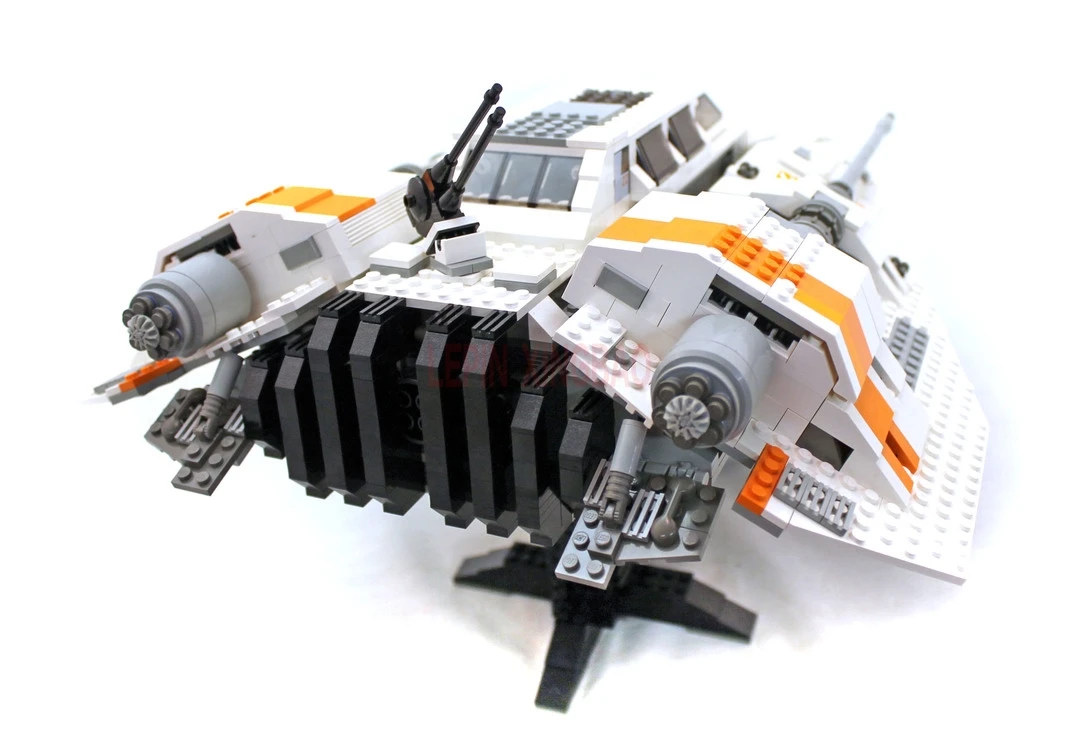 LP 05084 2017 Star Wars UCS Rebel Snowspeeder Model Building Kits Blocks Bricks legaoings Toys For Children Clone 10129 | Игрушки и