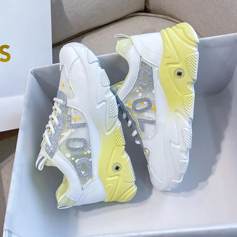 Женские кроссовки на массивной подошве Желтые Повседневные для бега в Корейском