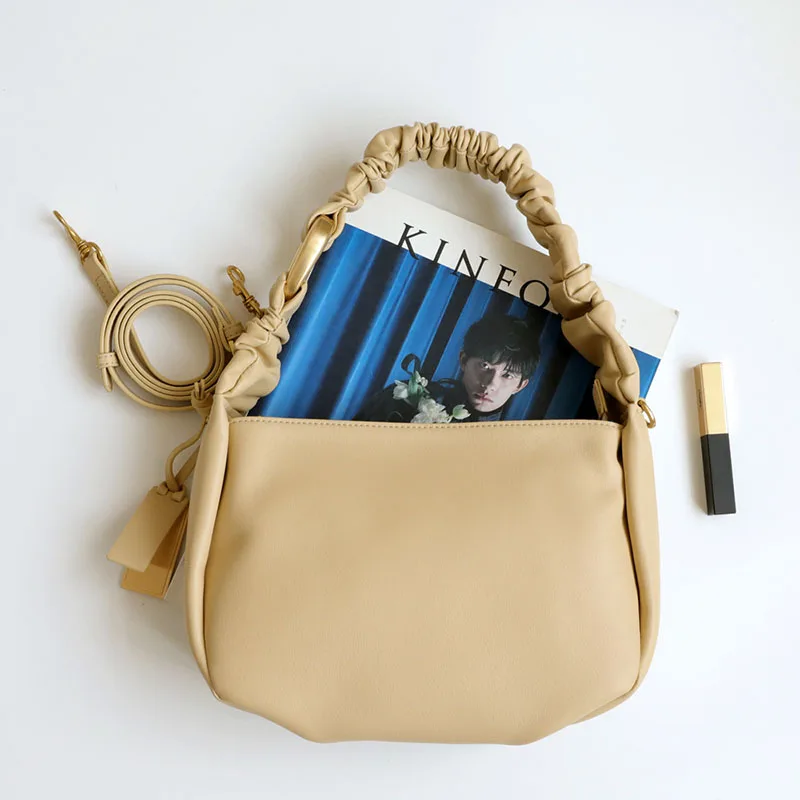 

Cowhide women shoulder bag wrinkle handle underarm bag small soft flap brief women messenger bags zipper casual women bag