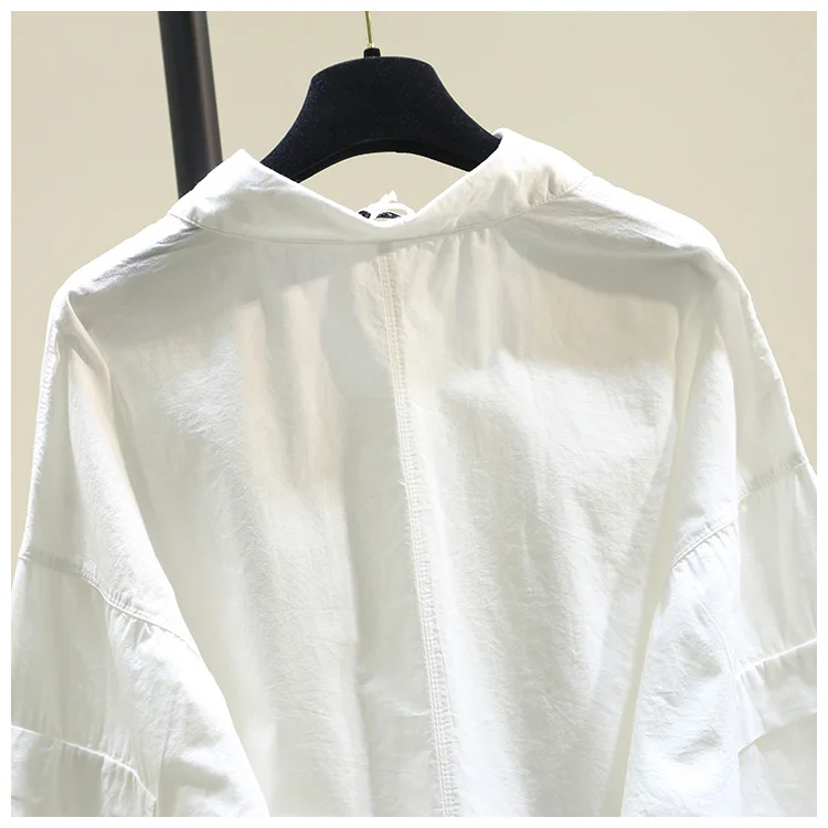

2021 Spring Embroidered Letter White Cotton Linen Women Blouses New Korean Irregular Loose Ladies Shirt Long Sleeve Simple Top