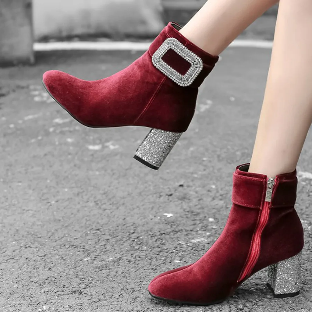 Женские ботильоны с острым носком однотонные дизайнерские ботинки на высоком