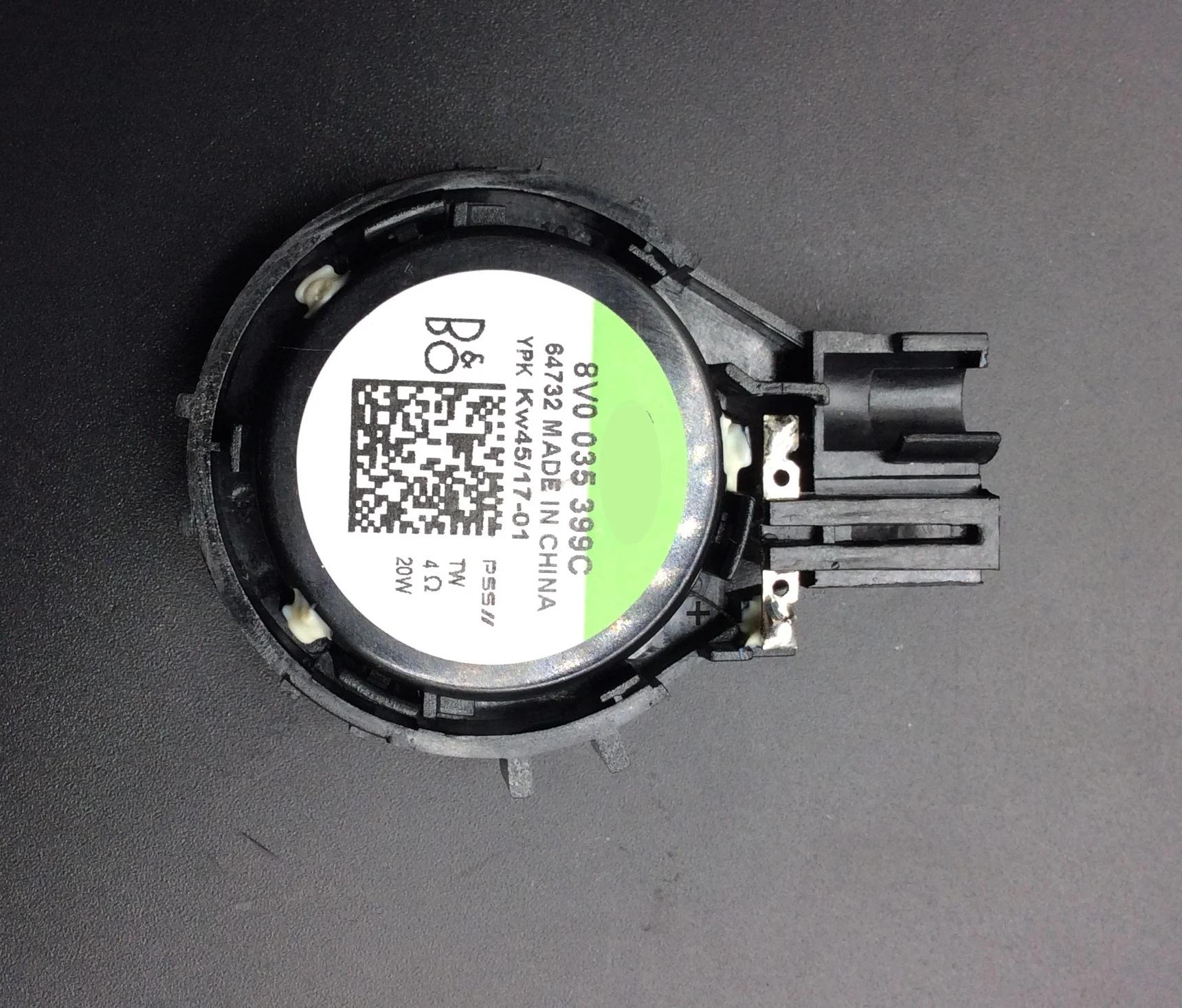Для Audi Оригинальный новый A3 S3 дверь A Колонка BO динамик 8V0035399C