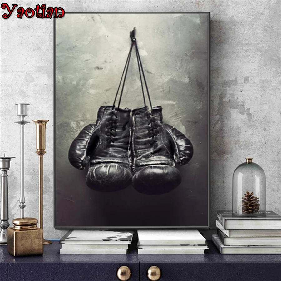 Черно-белые боксерские перчатки квадратная картина сделай сам из страз вышивка