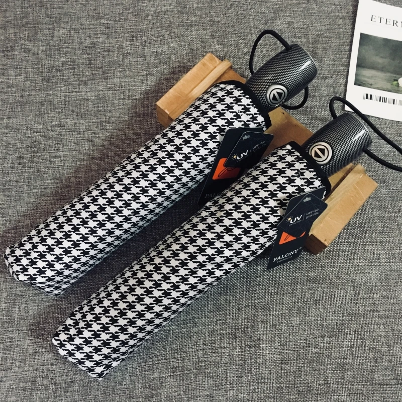 Miglior Ombrello Da Pioggia Moda Donna Ombrelli Pieghevoli Automatici Di Marca Genuina Ombrello Resistente Antivento Bianco E Nero 10K