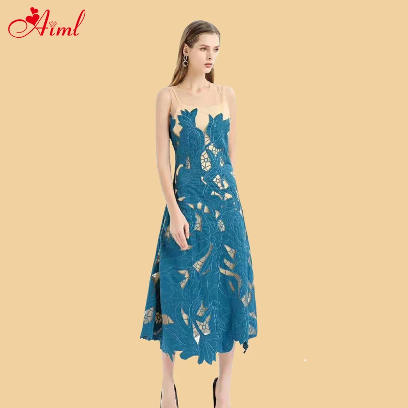 

Designer 2020 Female Spring Summer Crew neck Sleeveless Embroidery floral Mesh Holiday Long Dress Female Dresses sexy Robe New