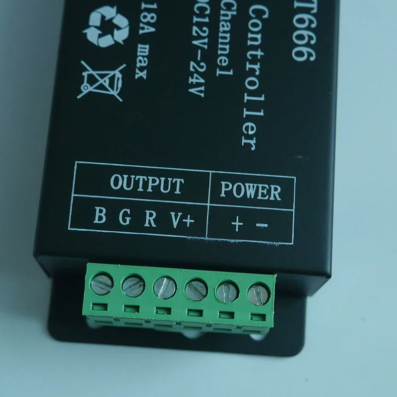 Оптовая продажа 1 шт. DC12 24V 6Ax3channel Max 18A RGB контроллер GT666 сенсорный светодиодный