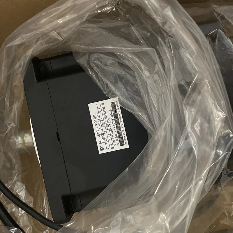 

Original YASKAWA SGMPS-15ACA21-E AC Servo Motor 1500W 4.77NM Servo motor