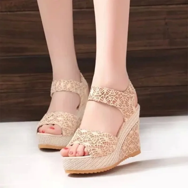 

Solid wedges women shoes high heels new fashion buckled thick bottom casual shoes woman sandals felmale zapatos de mujer