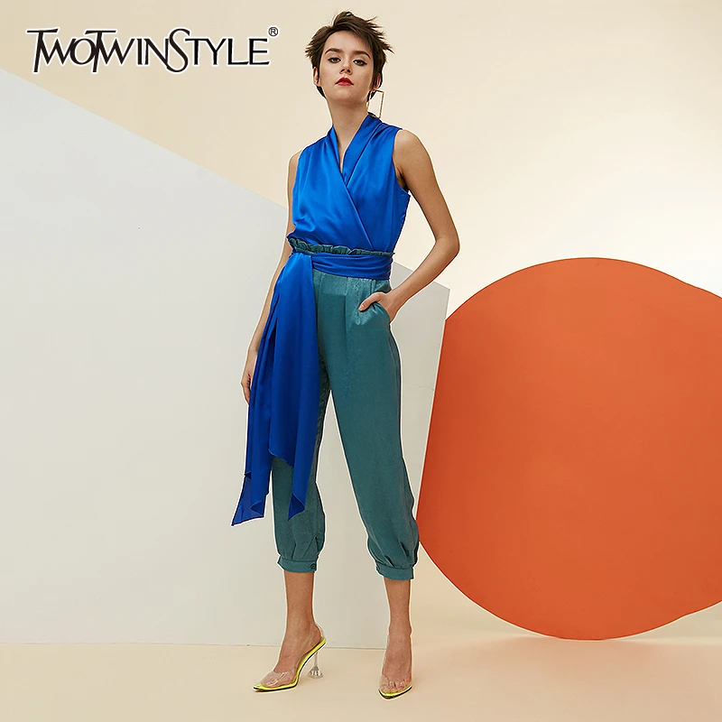 Женский Повседневный комплект из двух предметов TWOTWINSTYLE топ без рукавов с v