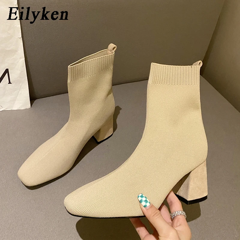 

Туфли женские зимние, эластичные, с круглым носком, на среднем каблуке