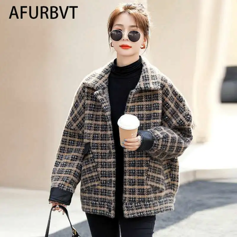 

Winter Short Green Thick Warm Faux Mink Fur Coat Women Pockets Runway Luxury Fluffy Furry Jacket 2021 Korean Fashion