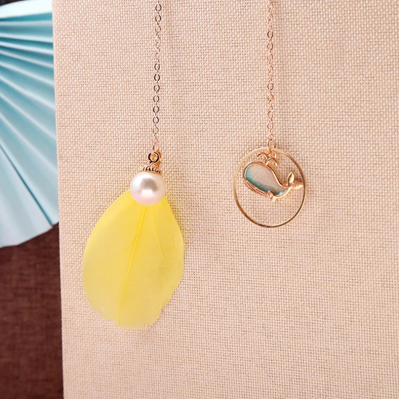 Рисунок 5 - кавайная металлическая Закладка с перьями и жемчугом