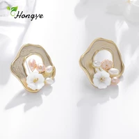 hongye natural pearl stud earrings for women geometric fashion brand sweet girls aaa zircon alloy brincos jewelry statement
