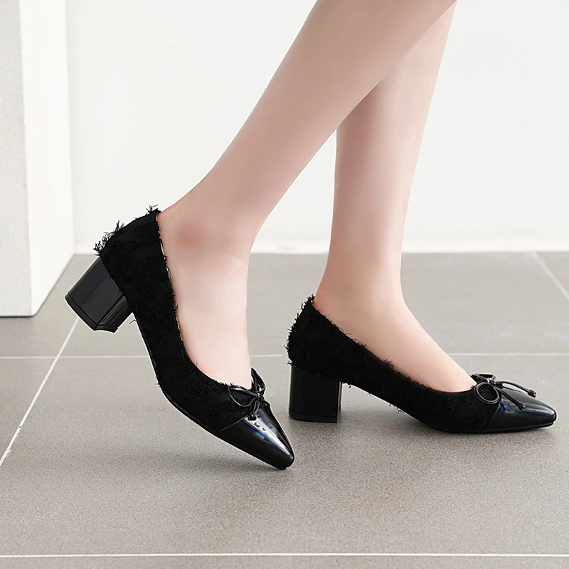 Туфли женские серые на толстом высоком каблуке заостренный носок бант замша