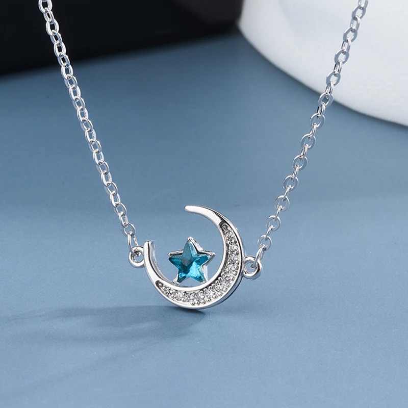 Женское ювелирное изделие Луна из серебра 925 пробы с искусственным