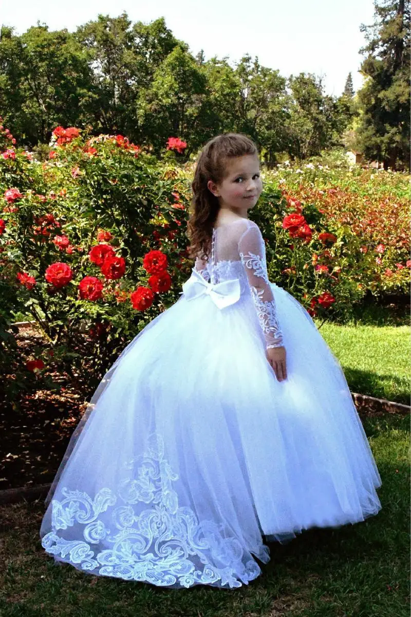 flower girl dresses White Lace Appliques Jewel Neck Illusion Long Sleeve Ball Gown Floor Length Princess Beautiful Bridal Dress | Свадьбы и