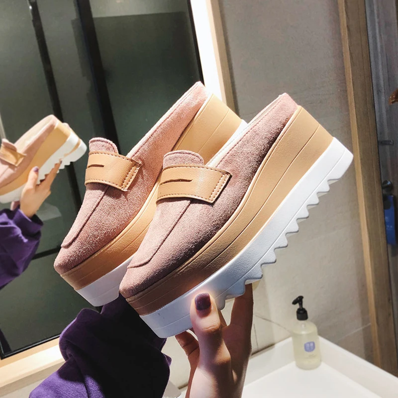 Шлепанцы женские на платформе флоковые сандалии с квадратным носком танкетке