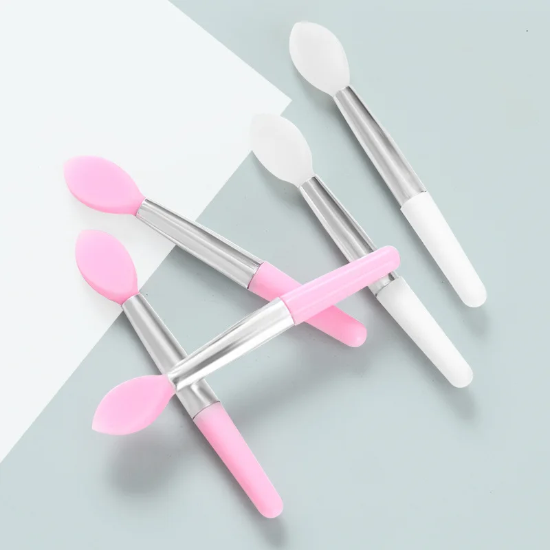 

3 Packs of Beauty Small Lip Brushes, Lipstick Application Tools, Small Lip Brushes, Portable Mini Silicone Lip Brushes