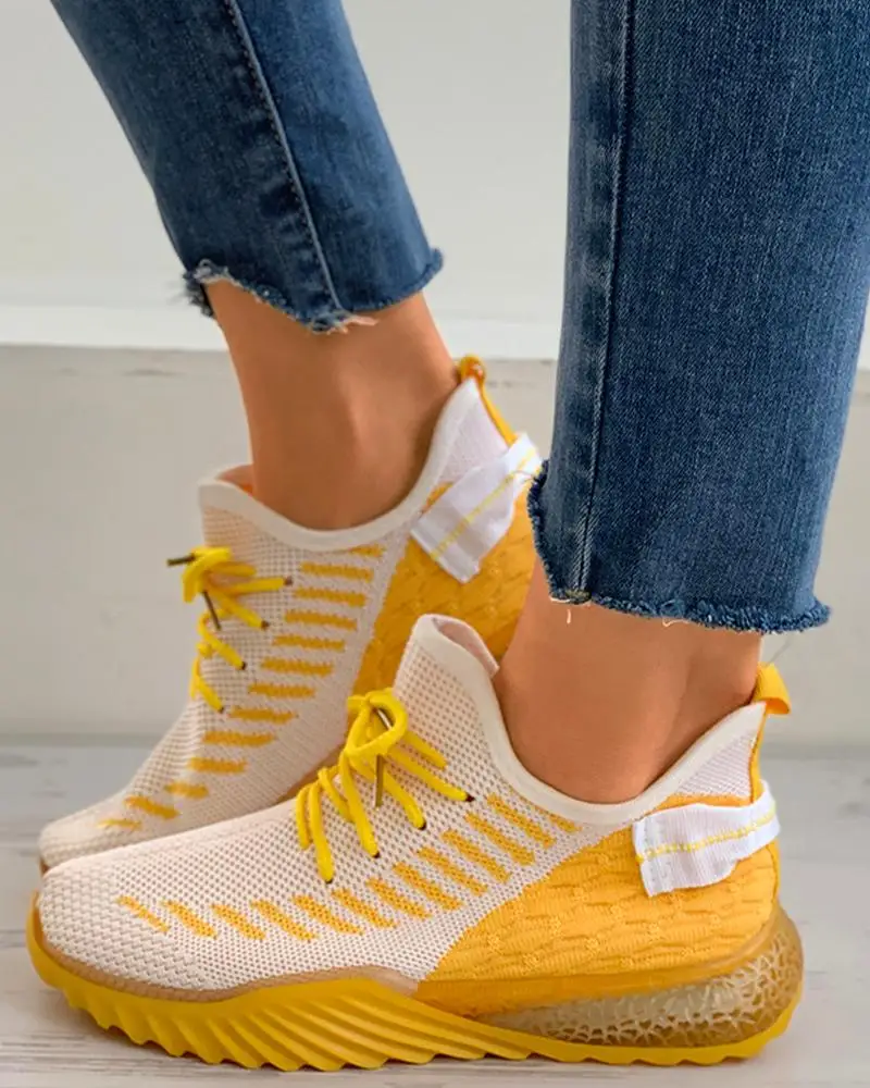 

2021 Summer Women Sneakers Fashion New Breathable Female Running Shoes Casual Outdoor Lightweight Lace Up Ladies Sports Shoes