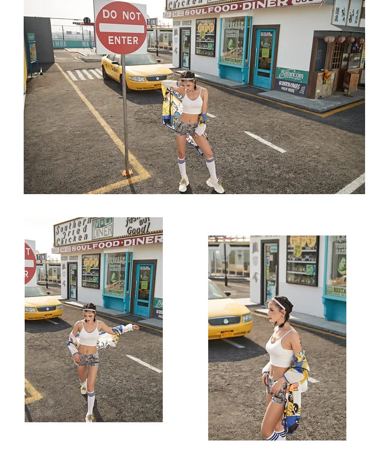 

New Women Cartoon Graffiti Print Jacket Coat Hooded Sunscreen Waterproof Thin Outwear Windbreake Jacket