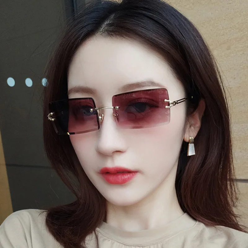 

Sunglasses Fashion Ladies Rimless Sunglasses Travel Style Retro Metal Sunglasses 2020 Small Rectangle Sunglasses UV400