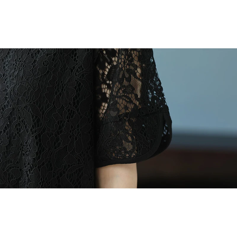 

Vintage Plus Size Lace Casual Blouses Women Shirts Spring Summer V Necks Loose Short Sleeve Ladies Loose Tops 2021 T12801X