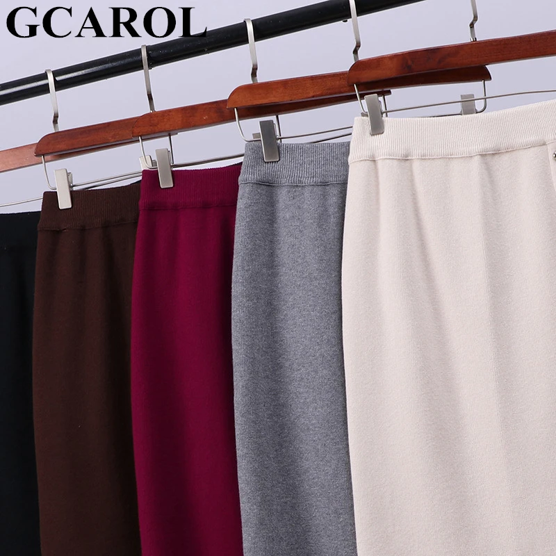 GCAROL/новая осенне-зимняя Корейская трикотажная юбка с заклепками и разрезом эластичная резинка на талии средней длины, эластичная трикотажная юбка