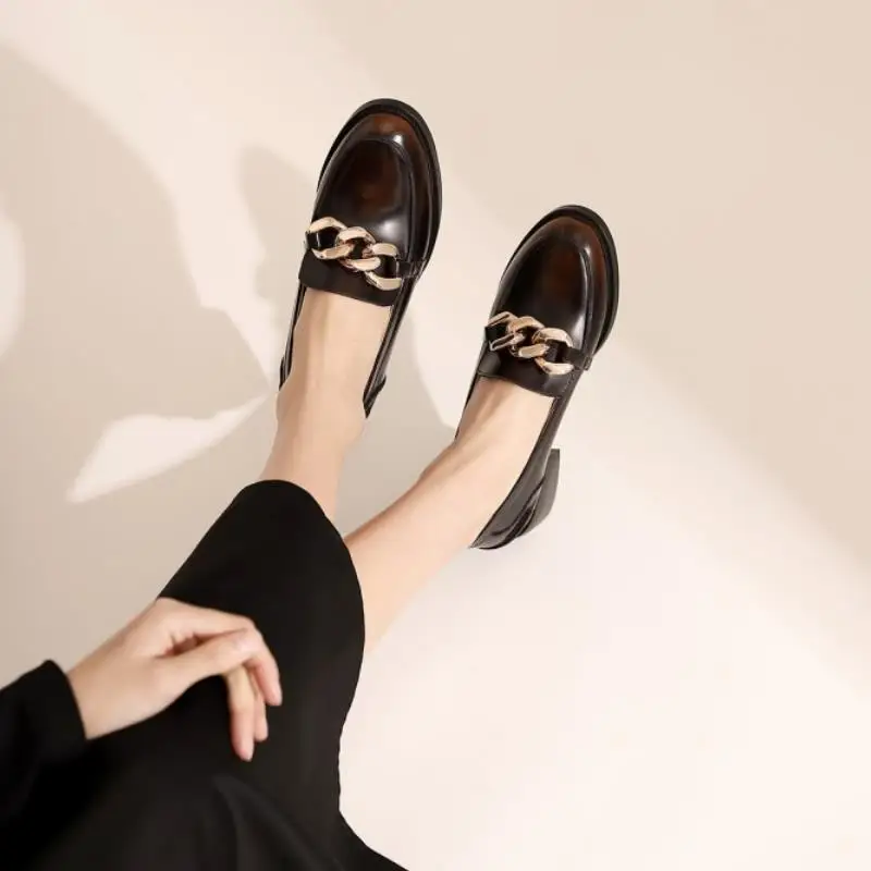 

Coolcept New Flat Shoes Women Genuine Leather Metal Chain Women Shoes Fashion Cool Shoes Women Party Footwear Size 34-39