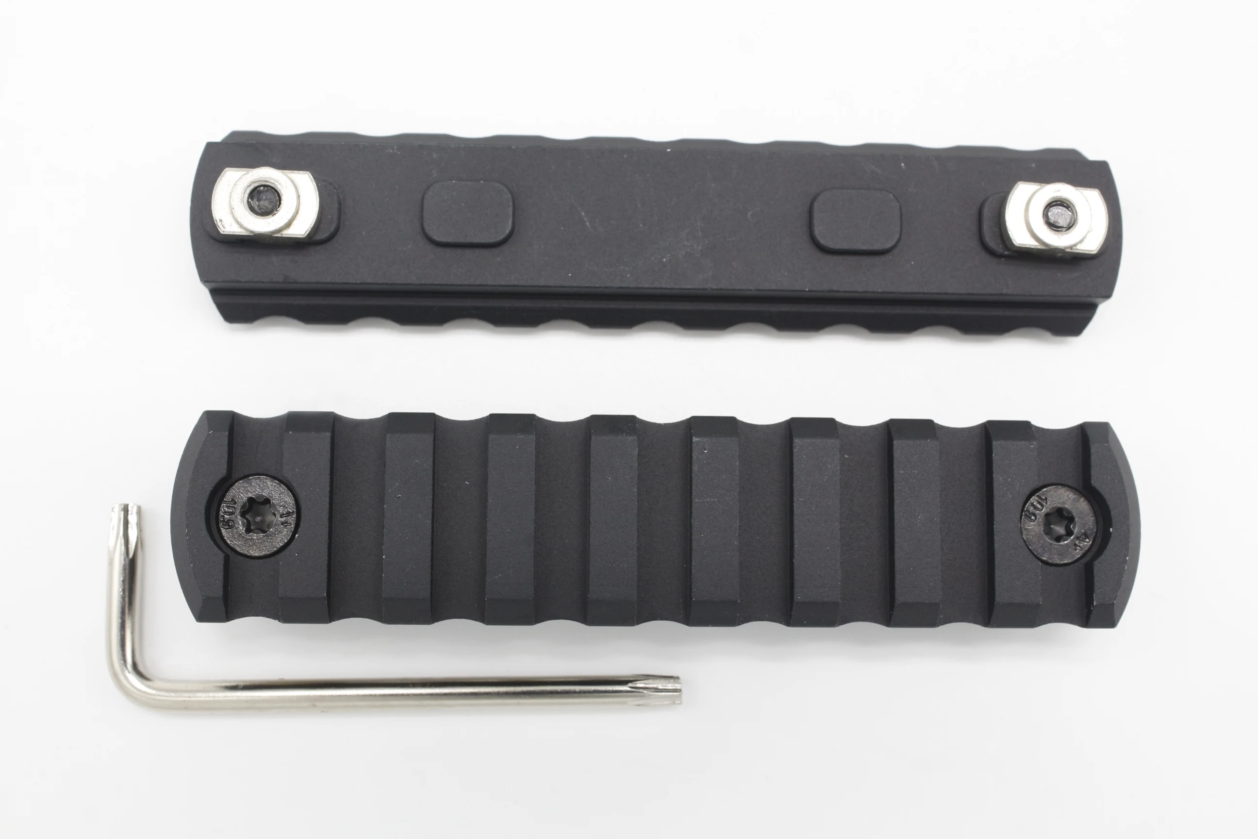 9 слотов черный/коричневый/красный цвет Алюминиевый Keymod / M-lok рельсовая секция